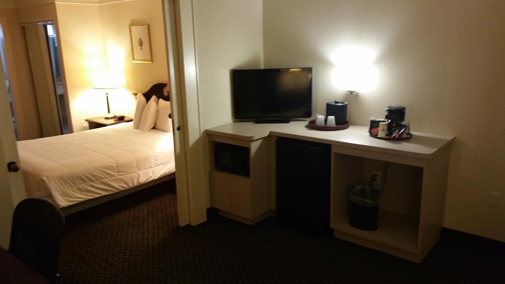Imperial Swan Hotel And Suites Lakeland Buitenkant foto