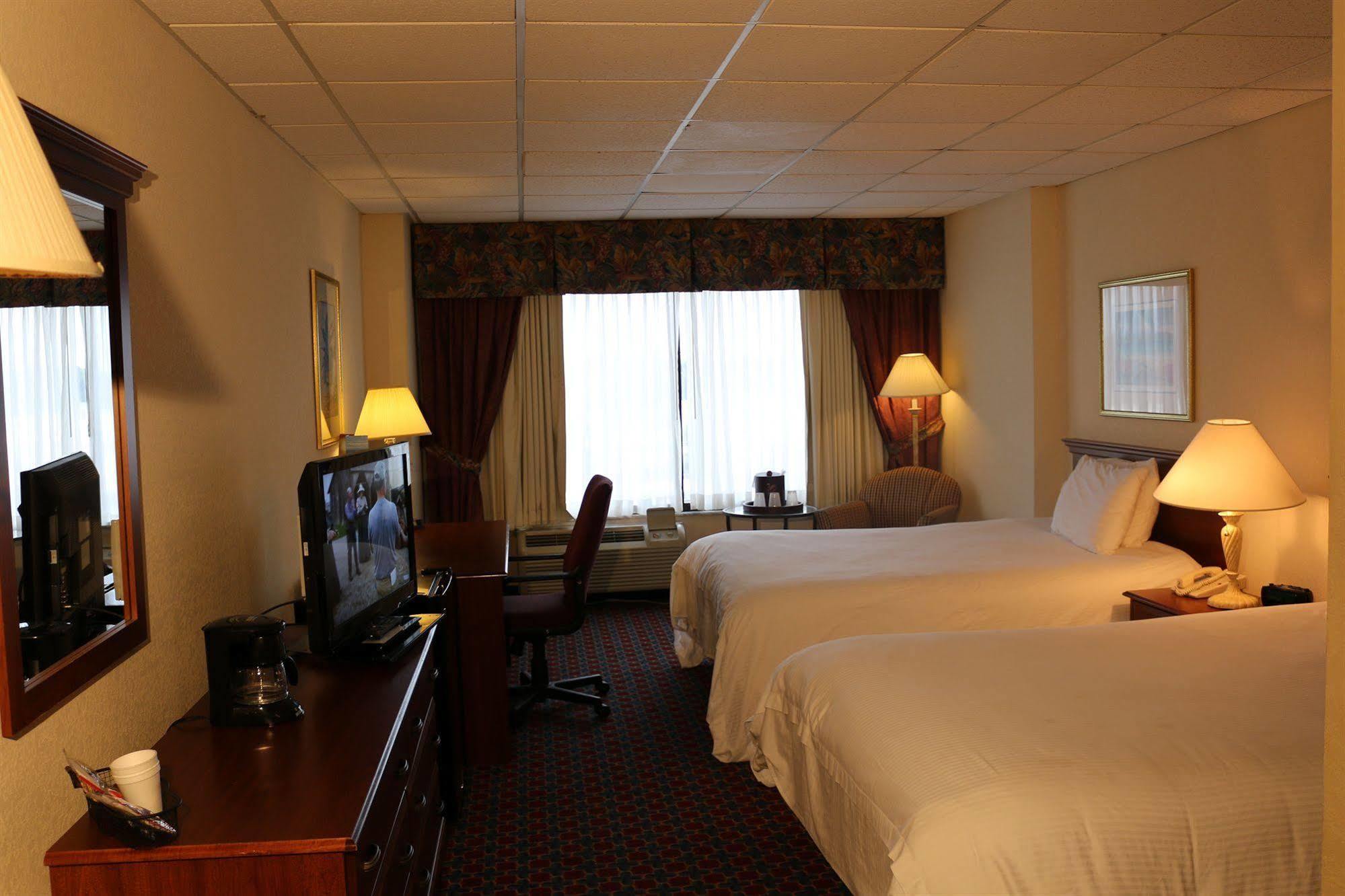 Imperial Swan Hotel And Suites Lakeland Buitenkant foto
